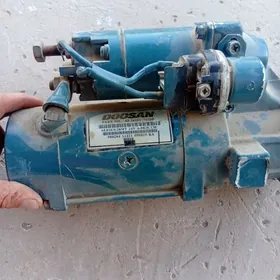 Doosan 550 starter