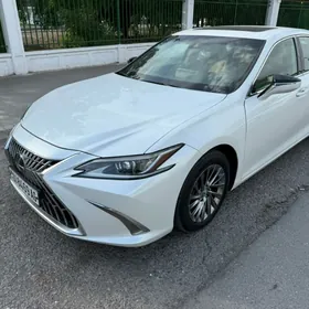 Lexus ES 350 2022
