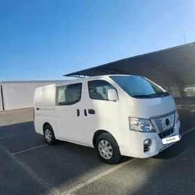 Nissan Urvan 2021