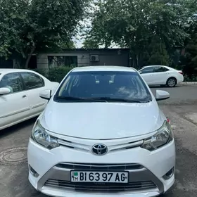 Toyota Yaris 2017
