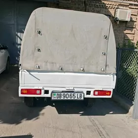 Kia Bongo 2013