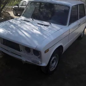 Lada 2104 1980
