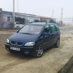 Opel Zafira 2001