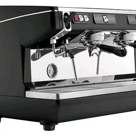 Кофемашина Nuova simonelli