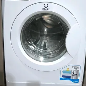Indesit kir ýuwujy