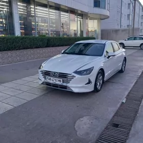 Hyundai Sonata 2021