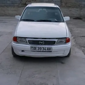 Opel Astra 1992