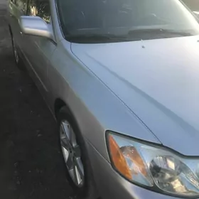 Toyota Avalon 2000