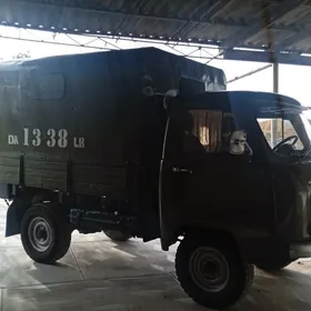 UAZ 2206 1984