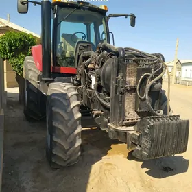 Case STX325 Accusteer 2007
