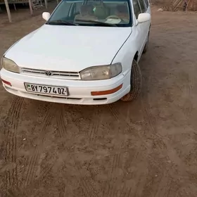 Toyota Camry 1999