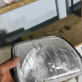 Mercedes paworotnik  190 w201