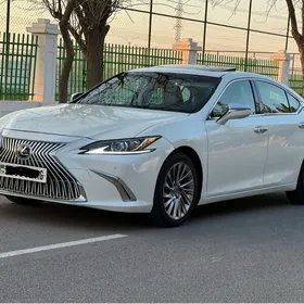 Lexus ES 350 2020