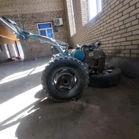 Uwudy15 motoblok