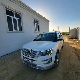 Ford Explorer 2018