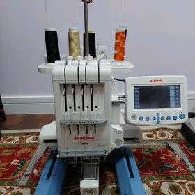 4 inne Janome MB4