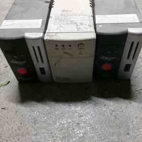Ups