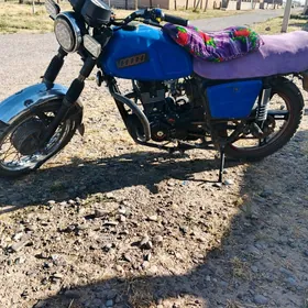 Iž Planeta 5 2002