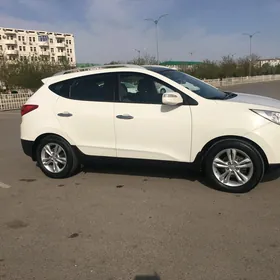 Hyundai Tucson 2011