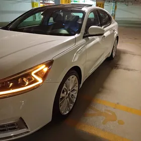 Kia Cadenza 2019