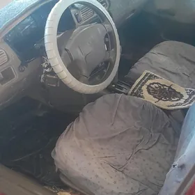 Toyota Tercel 1996