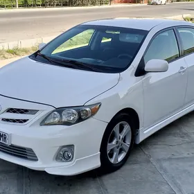 Toyota Corolla 2011