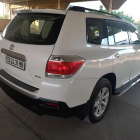Toyota Highlander 2012