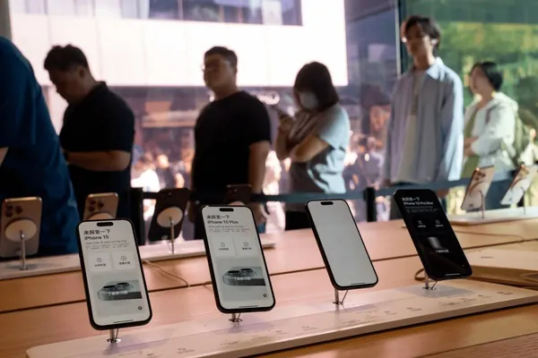 WSJ: Apple собирается повысить цены на айфоны