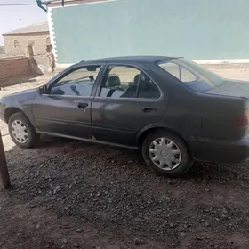 Nissan Sunny 1996