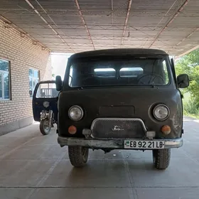 UAZ Profi 1992