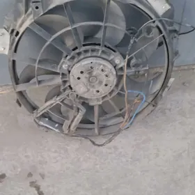 автомобильный вентилятор