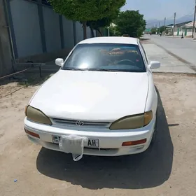 Toyota Camry 1992