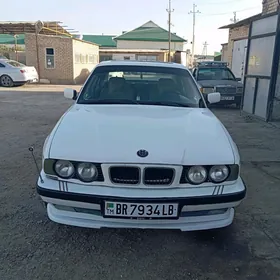 BMW 525 1991
