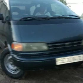 Toyota Previa 1993
