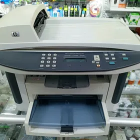 HP LaserJet M1522n