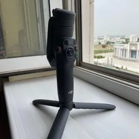 DJI OSMO MOBILE 6