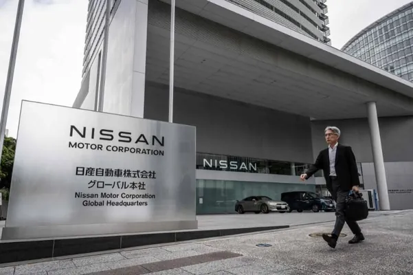 Nissan çökgünlikden halas bolmak üçin 10 müň işgärini işden çykarar