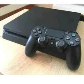 playstation 4 slim
