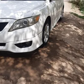 Toyota Camry 2010