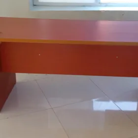 стол