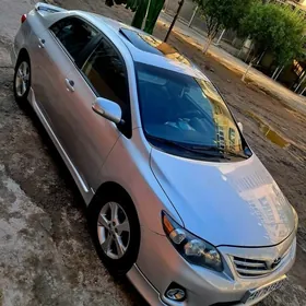 Toyota Corolla 2012