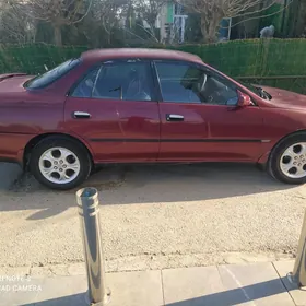 Toyota Carina 1992