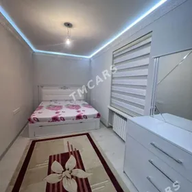 (2173)-3MKR JENNET BAZAR 1ETAJ ÝEWRO REMONTLY 3МКР