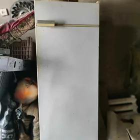 холадилник корпус