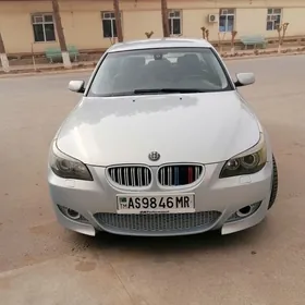 BMW E60 2004