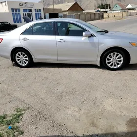 Toyota Camry 2011