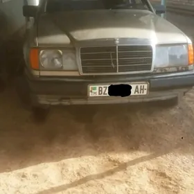 Mercedes-Benz 300D 1990