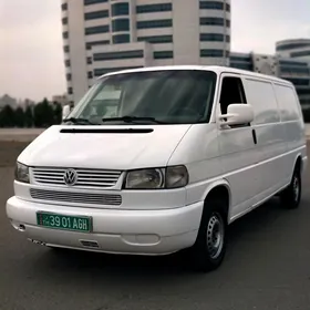 Volkswagen Transporter 2003