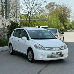 Nissan Versa 2009