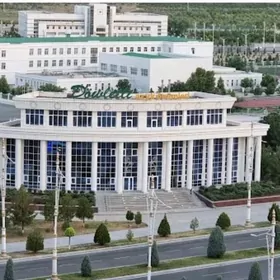 2 ЭТАЖА ПОМЕЩЕНИЕ В ЦЕНТРЕ